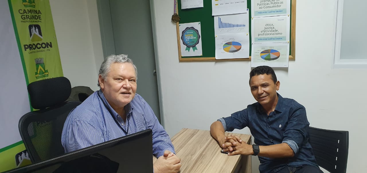 Vereador Janduy Ferreira conhece ações do Procon de Campina Grande e firma parceria