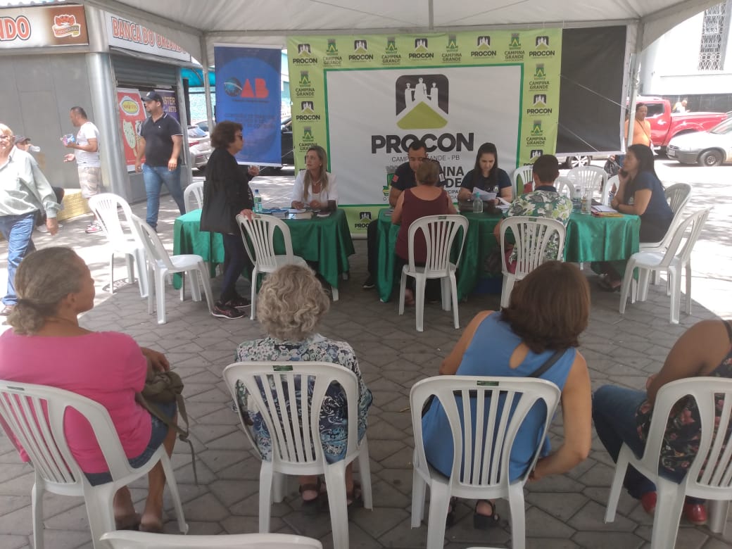 Procon de Campina comemora a grande participação da população na ação na Praça da Bandeira
