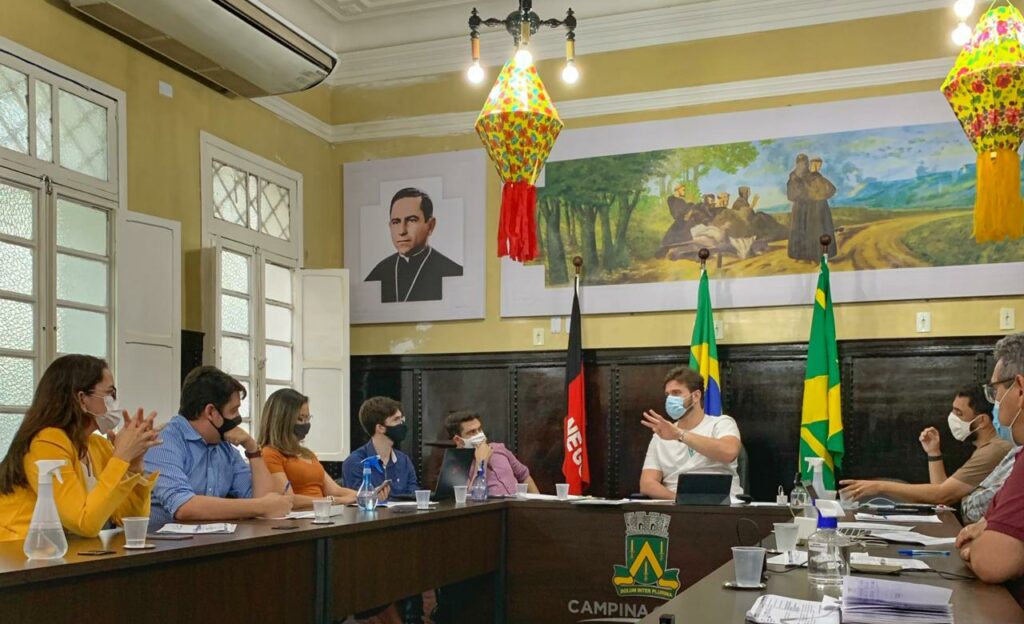 Novo decreto: Bruno autoriza eventos esportivos sem público e transfere feriado de São João para 25 de agosto