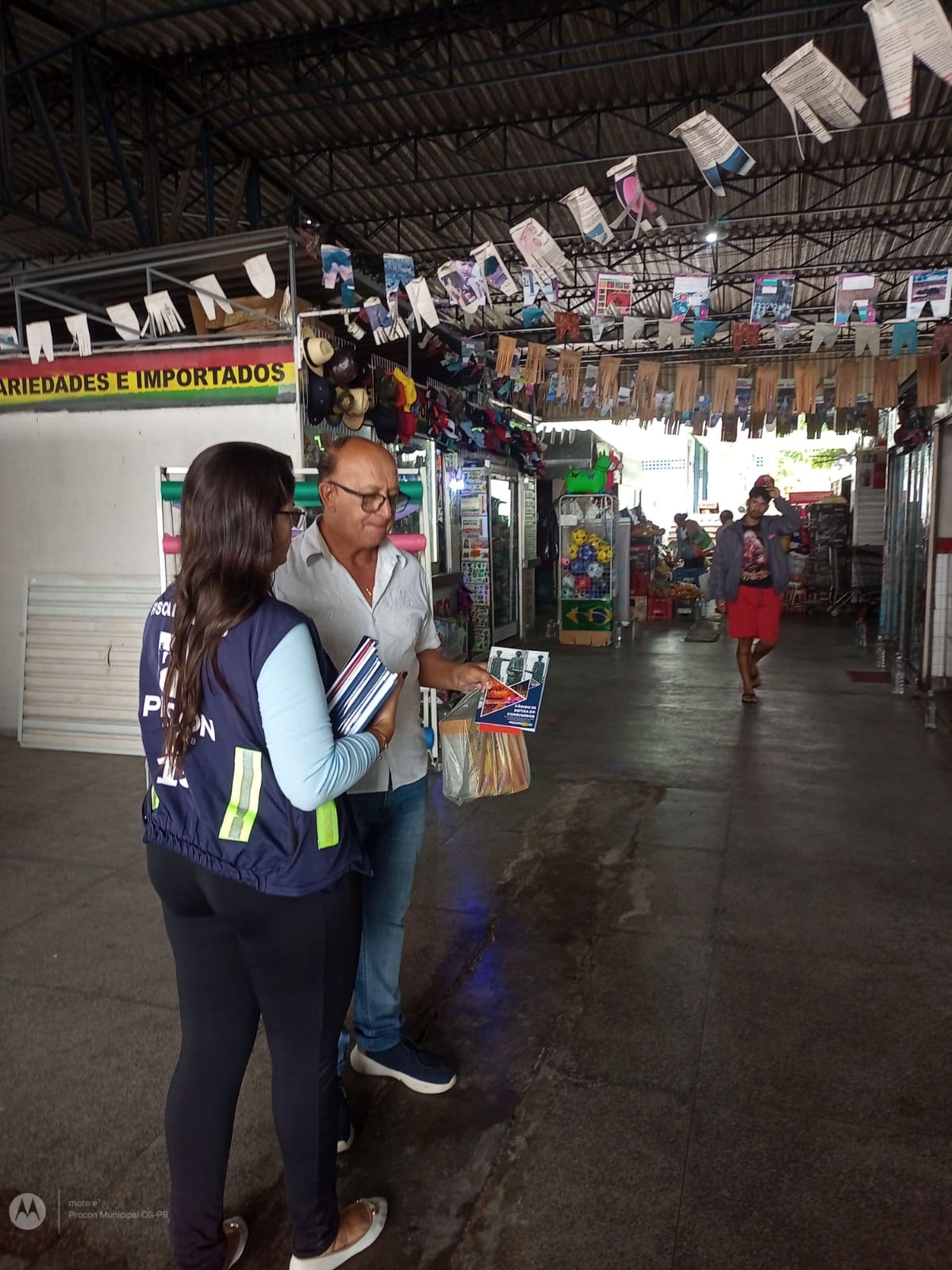 Procon de Campina Grande realiza ação educativa no Mercado das Malvinas