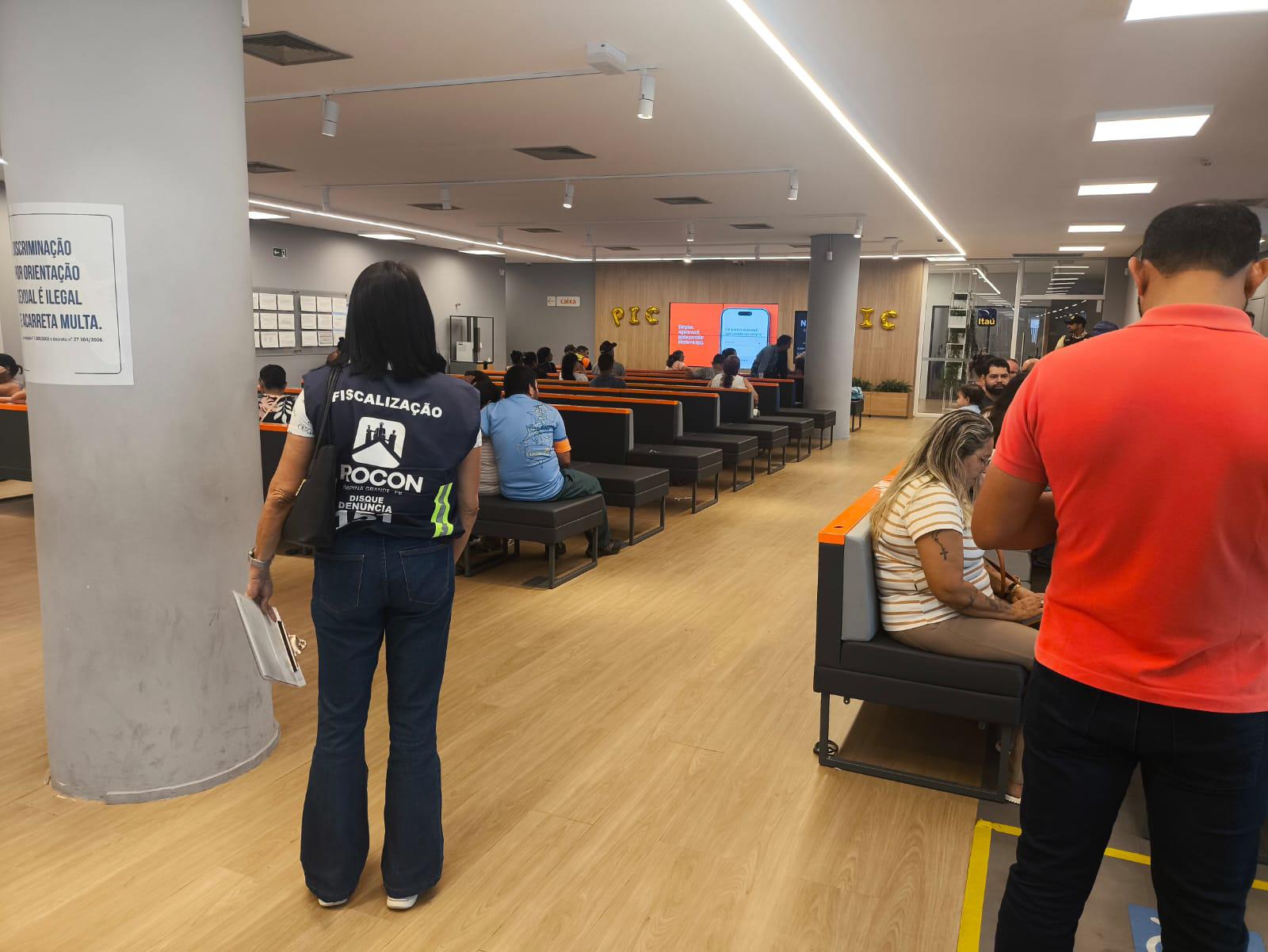 Banco multado em R$ 220 mil por irregularidades em Campina Grande, destaca Procon Municipal
