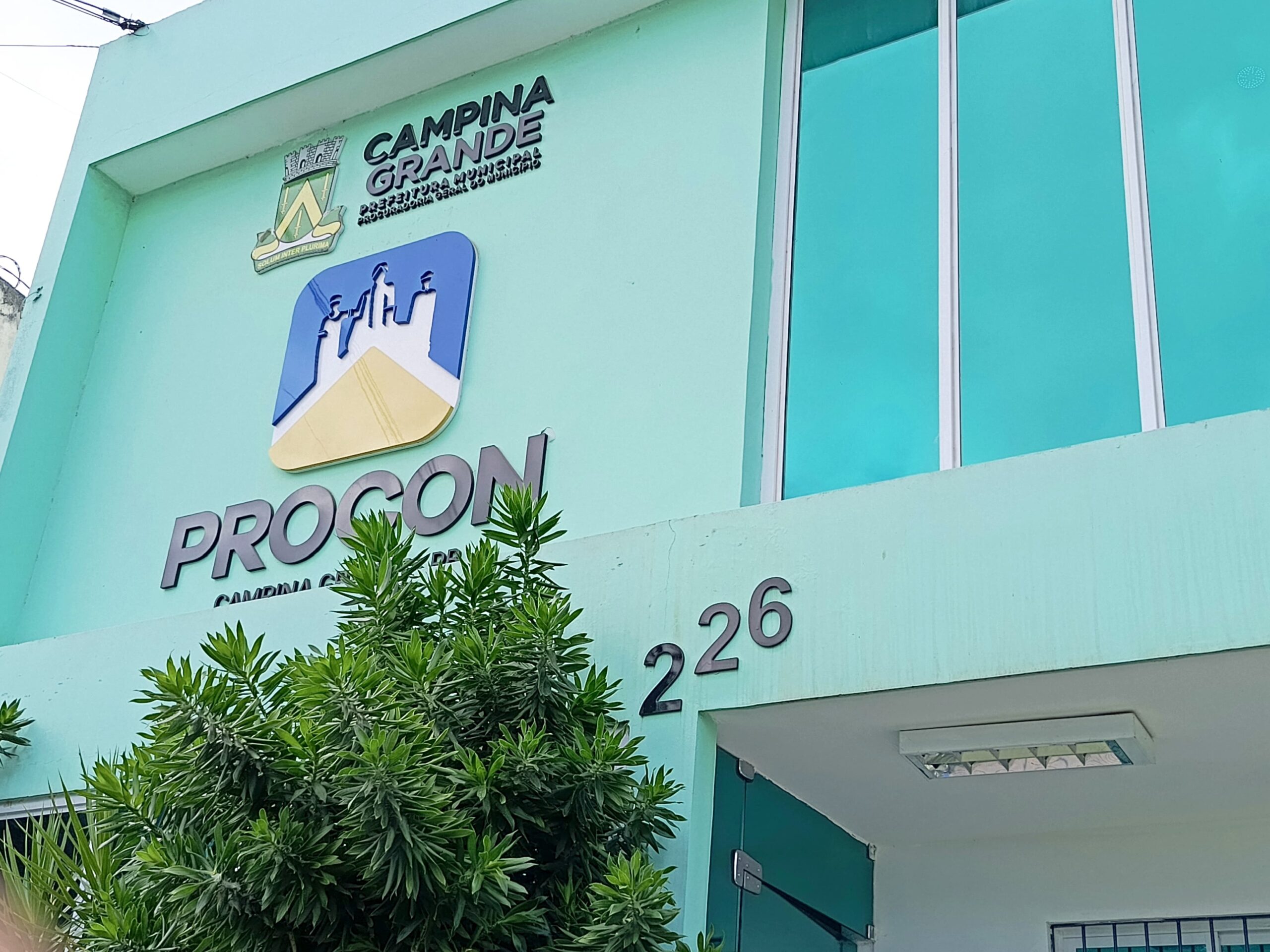 Procon-CG multa novamente Casas Bahia em R$ 50 mil por descumprir regras de garantia